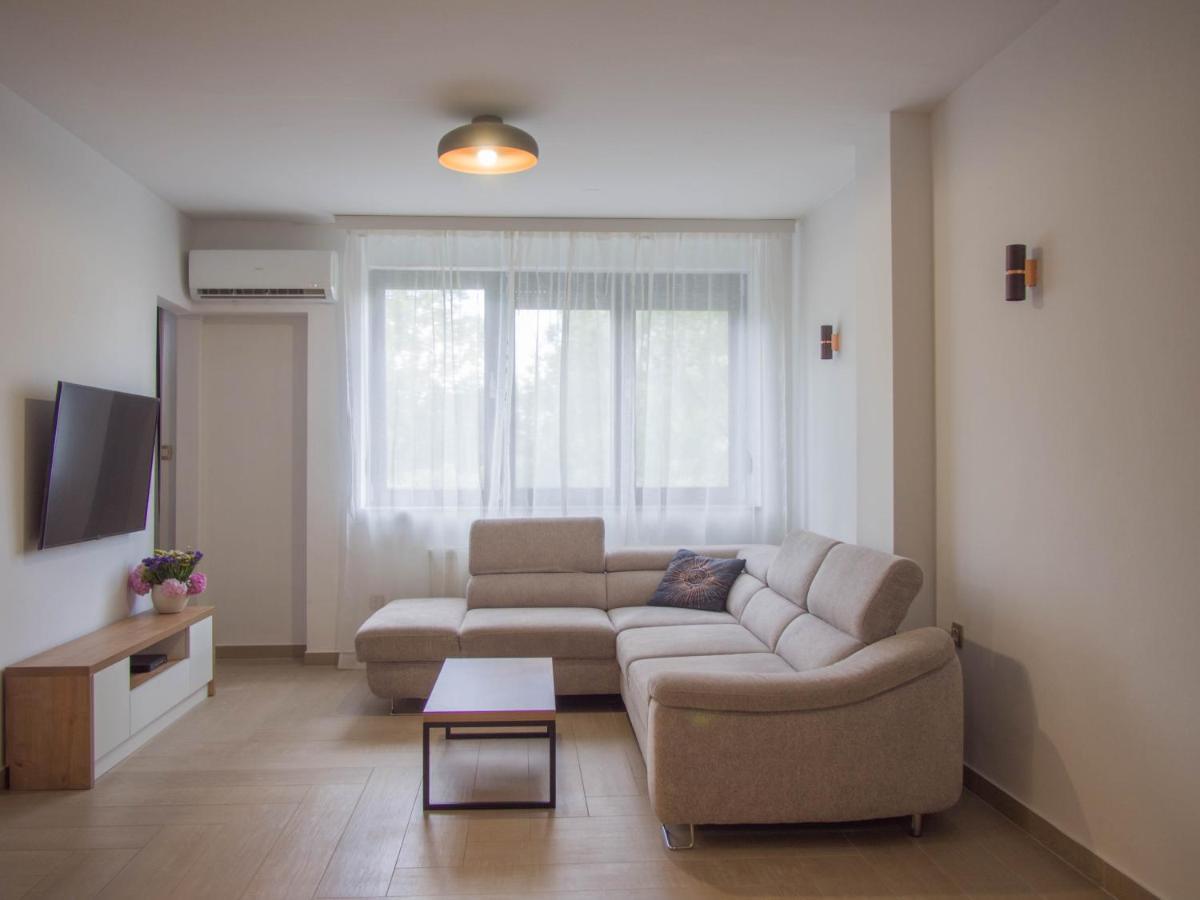 זאגרב Apartman Adeari מראה חיצוני תמונה